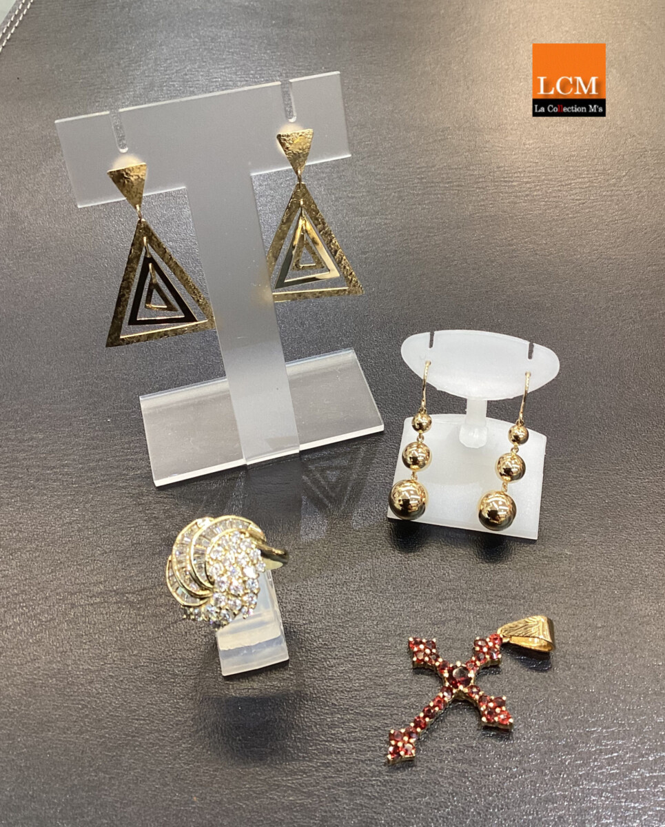 ピアス、クロスペンダントトップ、リング